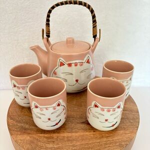 Neko Lucky Ceramic Teapot Matte Pink w/ 4 cups